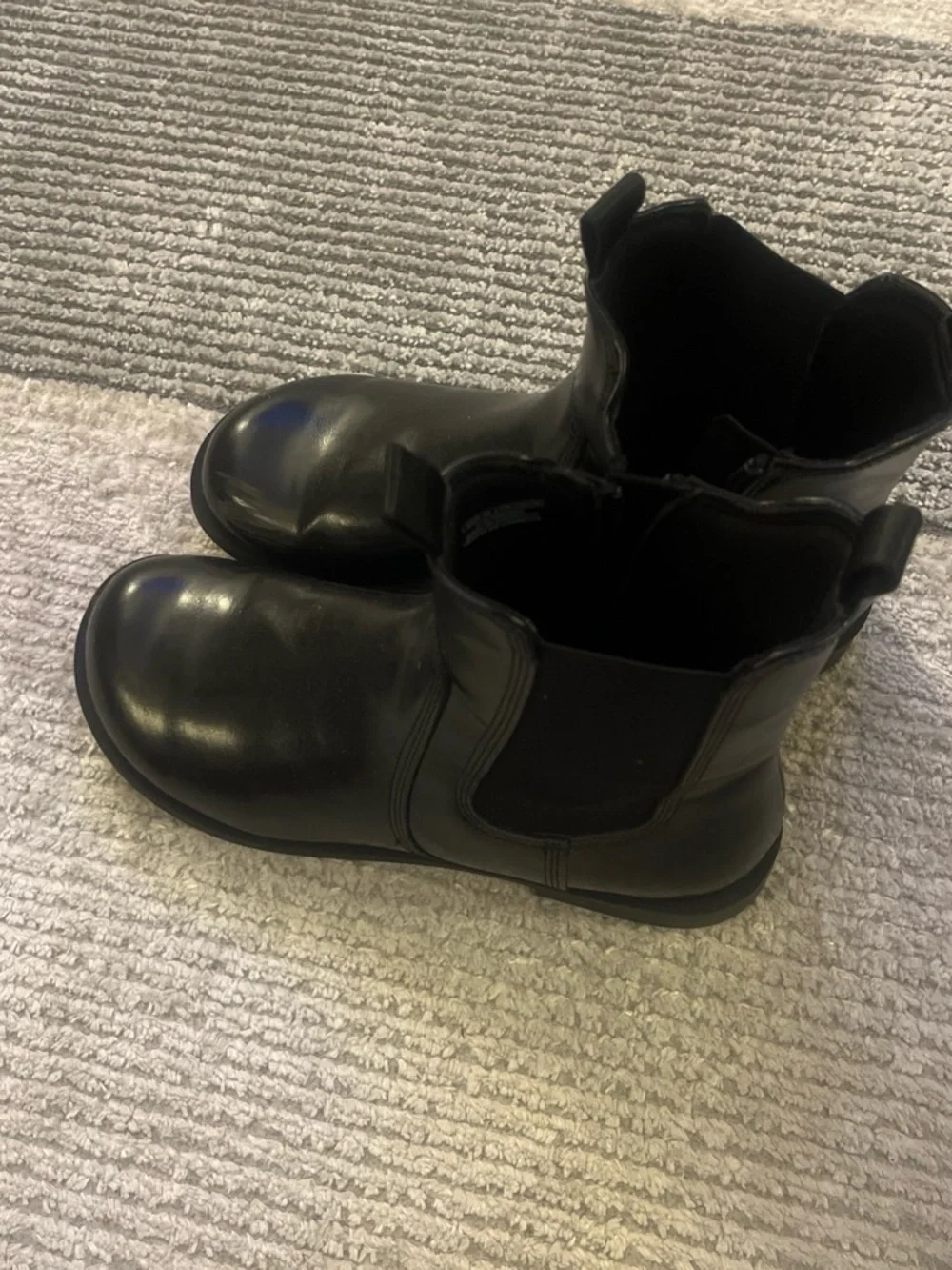 Zara Kids Black Pull-On Chelsea Boots